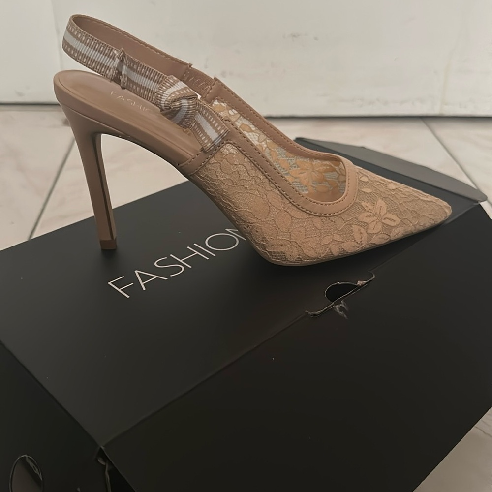 Fashion Nova lace nude shoe